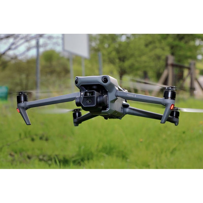 DJI Mavic 3 DJI Mavic 3