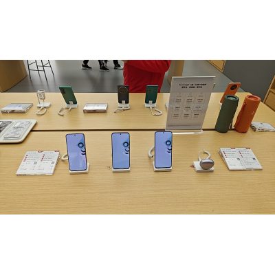 Huawei nova 12 Huawei nova 12