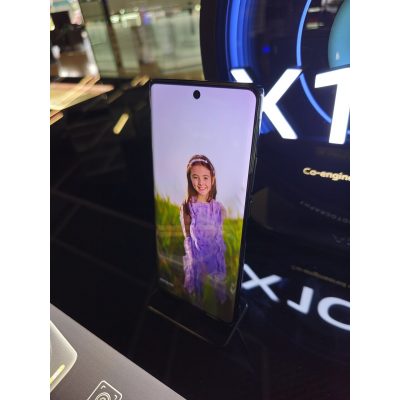 vivo X100