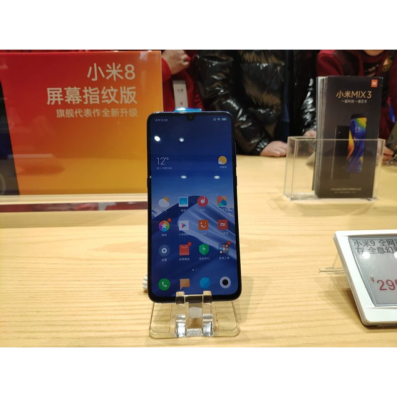 Xiaomi Mi 9 Xiaomi Mi 9